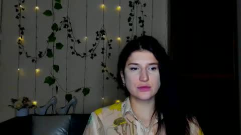 Alianna online show from February 2026 12:20:01 PM