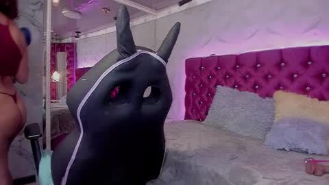 Snapshot of miamiller22 chatting on November 2025 07:35:02 PM miamiller22 online show from November 2025 07:35:02 PM