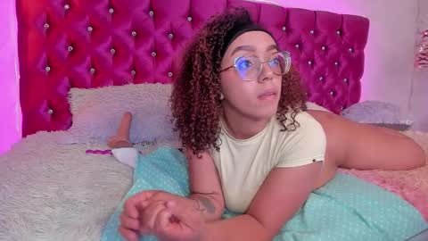 Snapshot of miamiller22 chatting on December 2025 07:09:01 PM miamiller22 online show from December 2025 07:09:01 PM