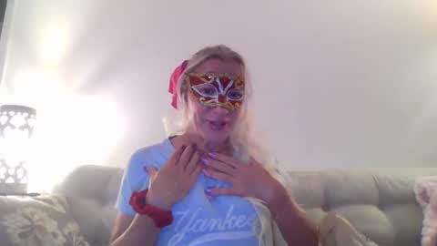 miamitransgirl305 online show from April 2026 04:11:01 AM