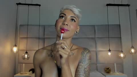 Snapshot of miamorgann chatting on February 2025 03:07:01 PM Mia Morgann online show from February 2025 03:07:01 PM