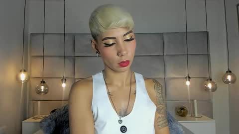 Snapshot of miamorgann chatting on February 2025 01:22:01 PM Mia Morgann online show from February 2025 01:22:01 PM