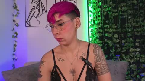 Mia Morgann online show from February 2026 03:10:01 PM