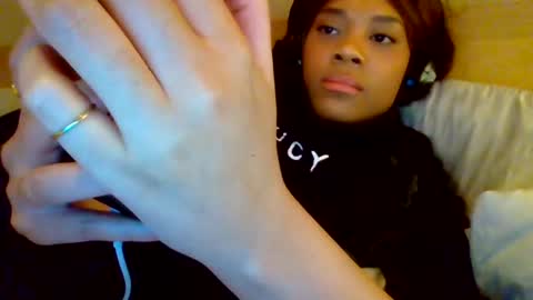 MiaMuffn online show from December 2024 12:39:02 AM