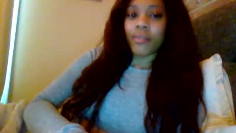 MiaMuffn online show from February 2026 06:11:02 PM