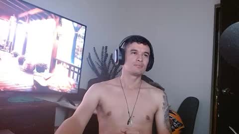 miaou_miaou online show from December 2024 07:44:01 AM