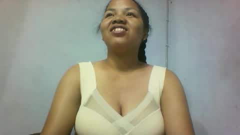 miarii online show from November 2025 06:08:01 PM