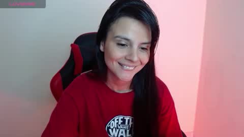 Snapshot of miarobinn_ chatting on January 2026 12:09:02 PM miarobinn_ online show from January 2026 12:09:02 PM