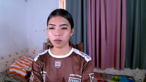 Pau and jence online show from May 2026 12:27:01 AM