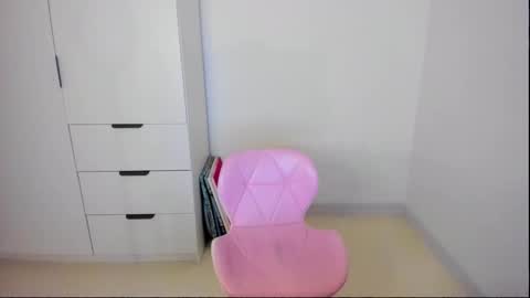 miastripdance online show from October 2025 02:30:01 PM