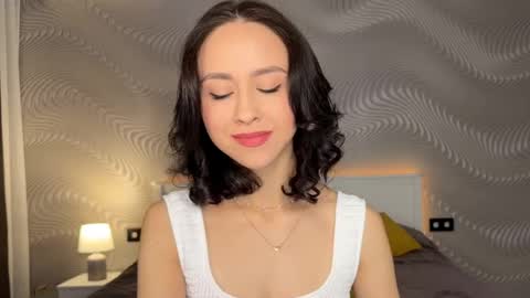 Snapshot of miasweetashoney chatting on May 2026 07:58:02 AM Mia online show from May 2026 07:58:02 AM