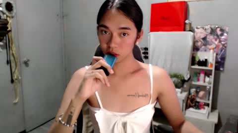 Snapshot of miatrixs chatting on March 2026 03:40:01 PM Mia online show from March 2026 03:40:01 PM