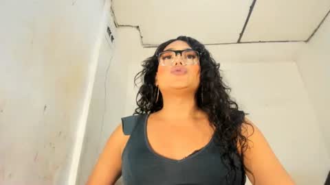 Snapshot of miavaniity54 chatting on May 2026 09:22:01 PM miavaniity54 online show from May 2026 09:22:01 PM
