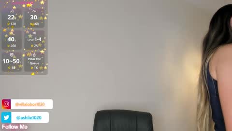 Snapshot of miavillalobos_ chatting on October 2025 12:17:02 PM Mia Villalobos online show from October 2025 12:17:02 PM