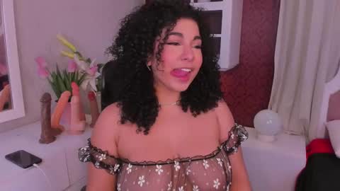 Mia online show from March 2025 03:24:01 AM