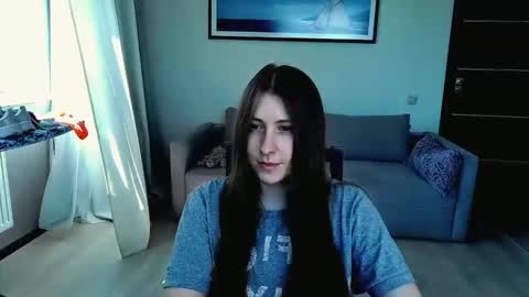 LuckyMia online show from May 2026 01:16:01 PM