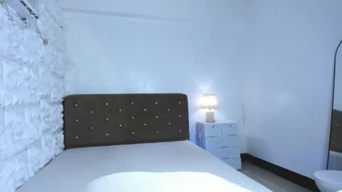 urbaby mica online show from March 2026 07:39:01 PM