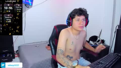 Snapshot of michael_kendall0 chatting on February 2025 01:02:02 AM michael independent model  online show from February 2025 01:02:02 AM