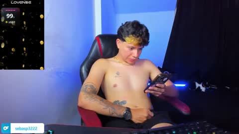 Snapshot of michael_kendall0 chatting on September 2025 12:38:01 AM michael independent model  online show from September 2025 12:38:01 AM