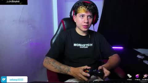 Snapshot of michael_kendall0 chatting on October 2025 01:37:01 AM michael independent model  online show from October 2025 01:37:01 AM