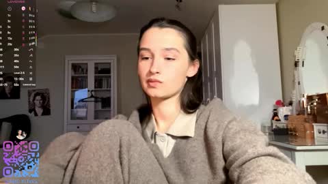 Emily online show from February 2026 02:33:01 PM