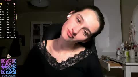 Emily online show from April 2026 06:10:01 PM