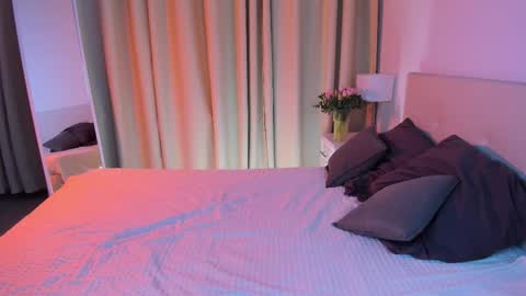 Michel online show from March 2025 05:49:02 AM