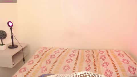 Snapshot of michaela_cox chatting on November 2025 07:34:02 PM Michaela online show from November 2025 07:34:02 PM