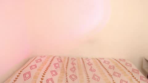 Snapshot of michaela_cox chatting on November 2025 08:09:01 PM Michaela online show from November 2025 08:09:01 PM