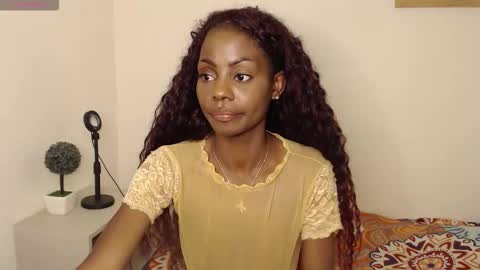 Snapshot of michaela_cox chatting on December 2025 07:29:02 PM Michaela online show from December 2025 07:29:02 PM