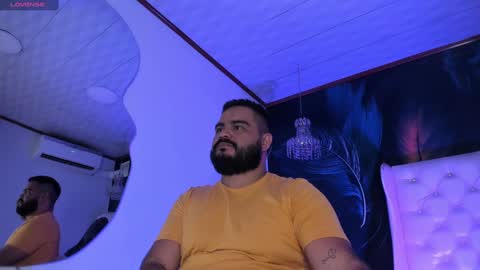 Snapshot of michaelbear_ chatting on February 2025 12:13:02 PM Michael online show from February 2025 12:13:02 PM