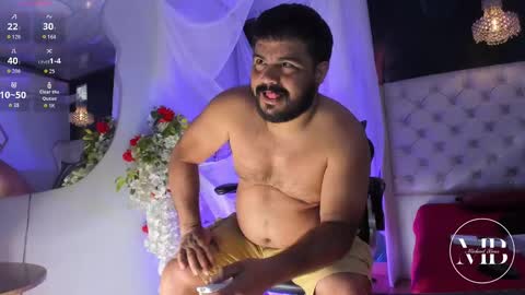 Snapshot of michaelbear_ chatting on September 2025 02:39:02 PM Michael online show from September 2025 02:39:02 PM