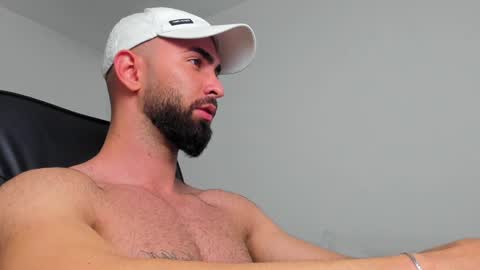 MichaelEvansx online show from December 2024 02:45:02 AM