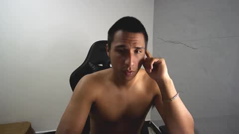 Snapshot of michaelhotbbc chatting on October 2025 03:46:02 AM Michael online show from October 2025 03:46:02 AM