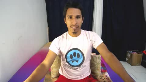 Michael online show from December 2025 05:23:01 AM