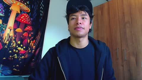 Snapshot of michaelstones chatting on December 2024 02:39:01 PM michaelstones online show from December 2024 02:39:01 PM