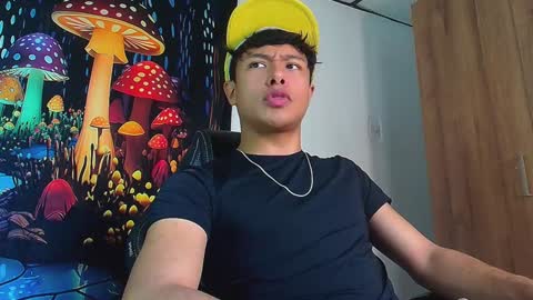 Snapshot of michaelstones chatting on January 2025 01:41:01 PM michaelstones online show from January 2025 01:41:01 PM