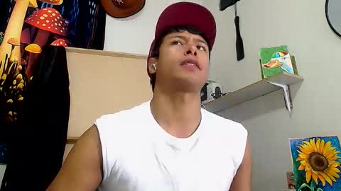 Snapshot of michaelstones chatting on November 2025 07:01:02 PM michaelstones online show from November 2025 07:01:02 PM