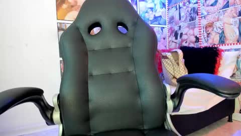 Snapshot of michel_lopez18 chatting on March 2025 10:44:02 AM michel_lopez18 online show from March 2025 10:44:02 AM