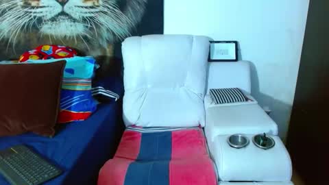 michell_myers online show from November 2025 12:27:02 PM