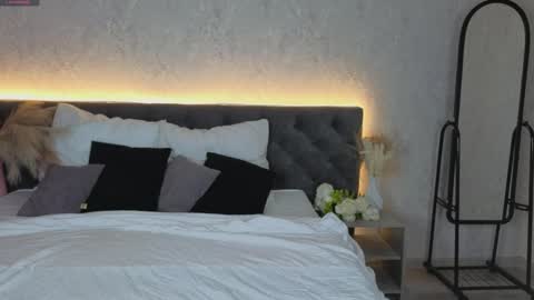 michelle_blond online show from April 2026 07:42:01 AM