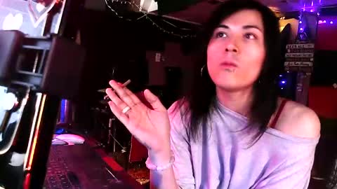 michelle_flowers online show from September 2025 03:17:02 AM