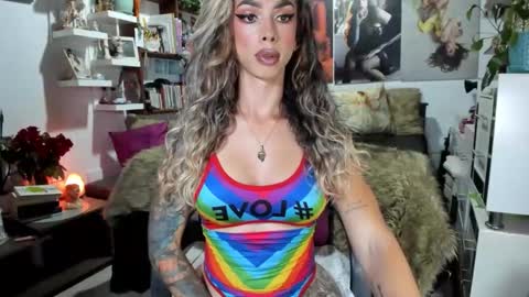 Snapshot of michelleapihel chatting on June 2026 08:47:02 PM michelle apihel online show from June 2026 08:47:02 PM