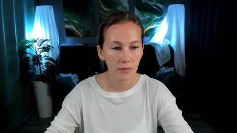 Snapshot of michelleortis chatting on November 2025 12:09:01 AM MichelleOrtis online show from November 2025 12:09:01 AM