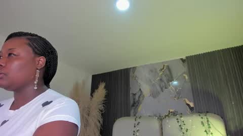 michellepreston_ online show from March 2026 12:08:01 PM