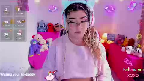   online show from September 2025 02:18:01 PM
