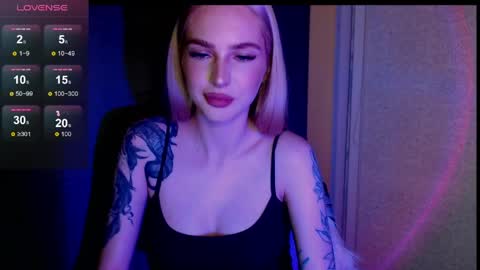 Snapshot of michellevelour chatting on June 2026 05:17:01 PM Michelle online show from June 2026 05:17:01 PM