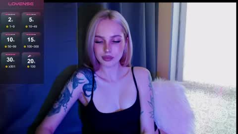 Snapshot of michellevelour chatting on June 2026 03:00:01 PM Michelle online show from June 2026 03:00:01 PM