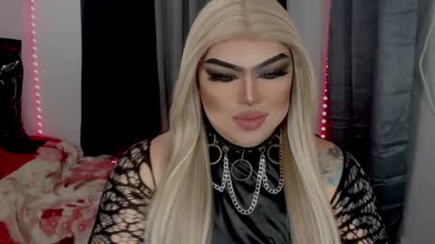 Michelle online show from December 2025 01:33:02 AM