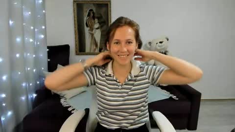 Snapshot of michellewoitsik chatting on May 2026 05:02:02 AM Michelle online show from May 2026 05:02:02 AM